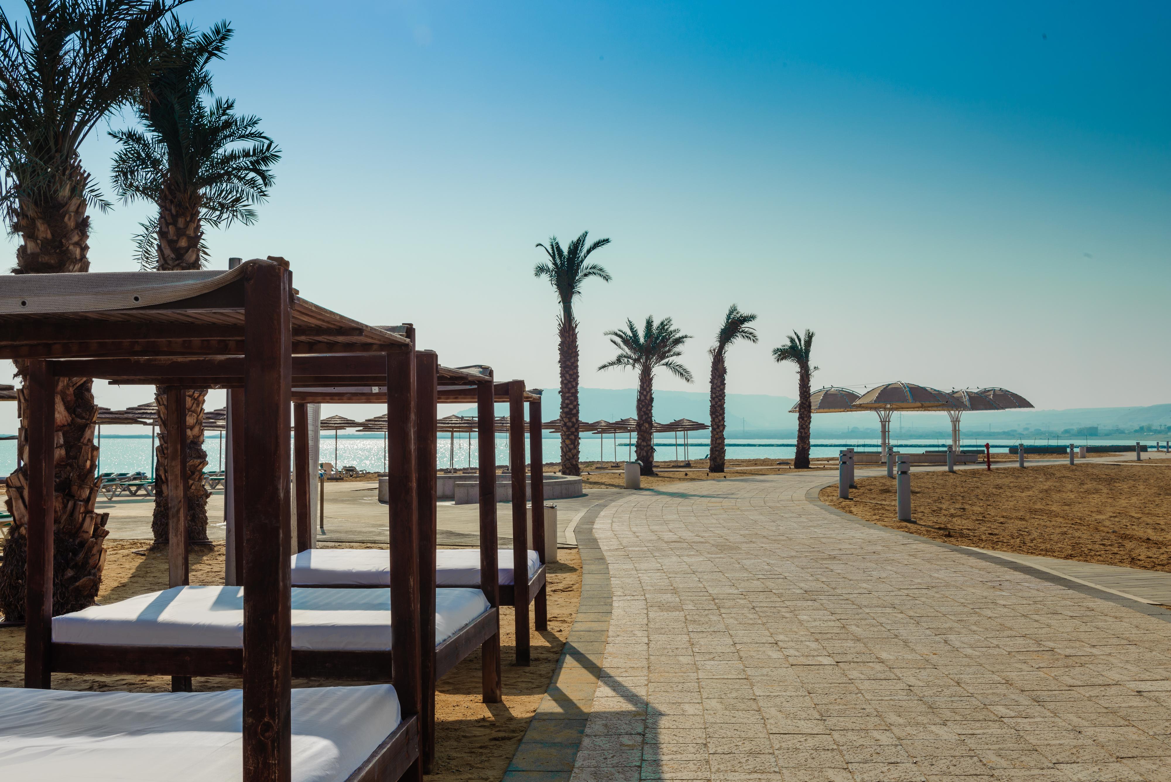 Leonardo Club Hotel Dead Sea Neve Zohar Exterior photo The beach at the Kempinski Hotel, Aqaba