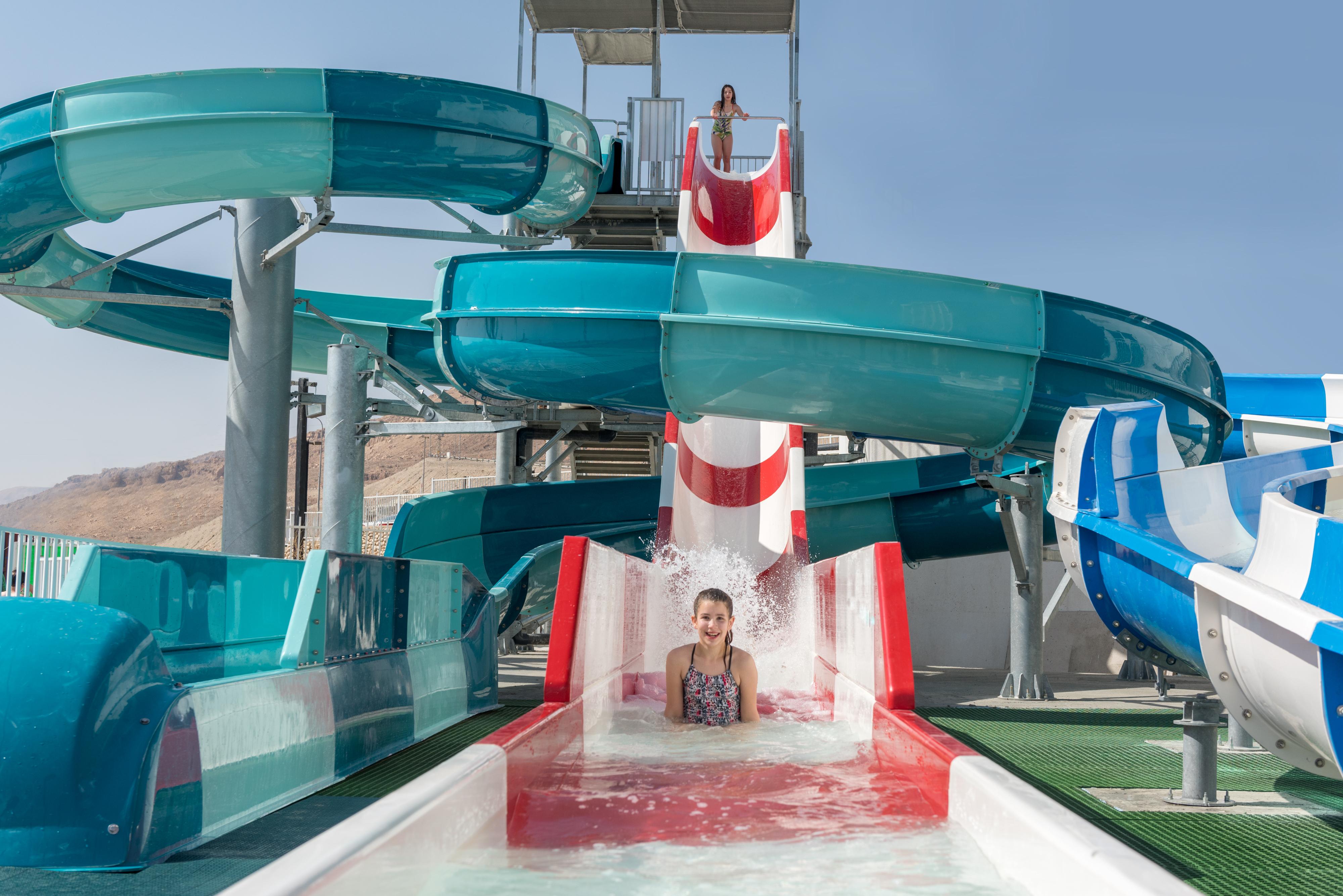 Leonardo Club Hotel Dead Sea Neve Zohar Exterior photo Water park in the Dead Sea