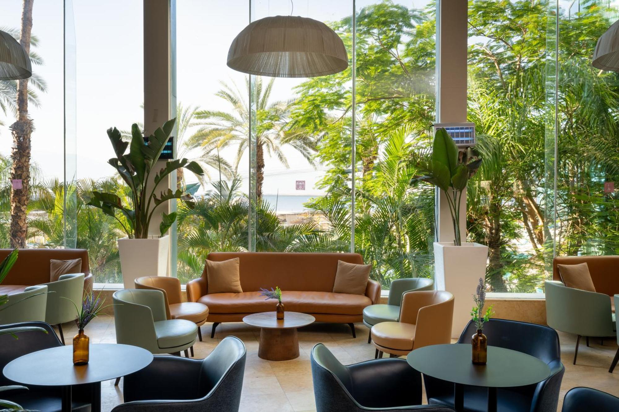 Leonardo Club Hotel Dead Sea Neve Zohar Exterior photo The lounge at the airport